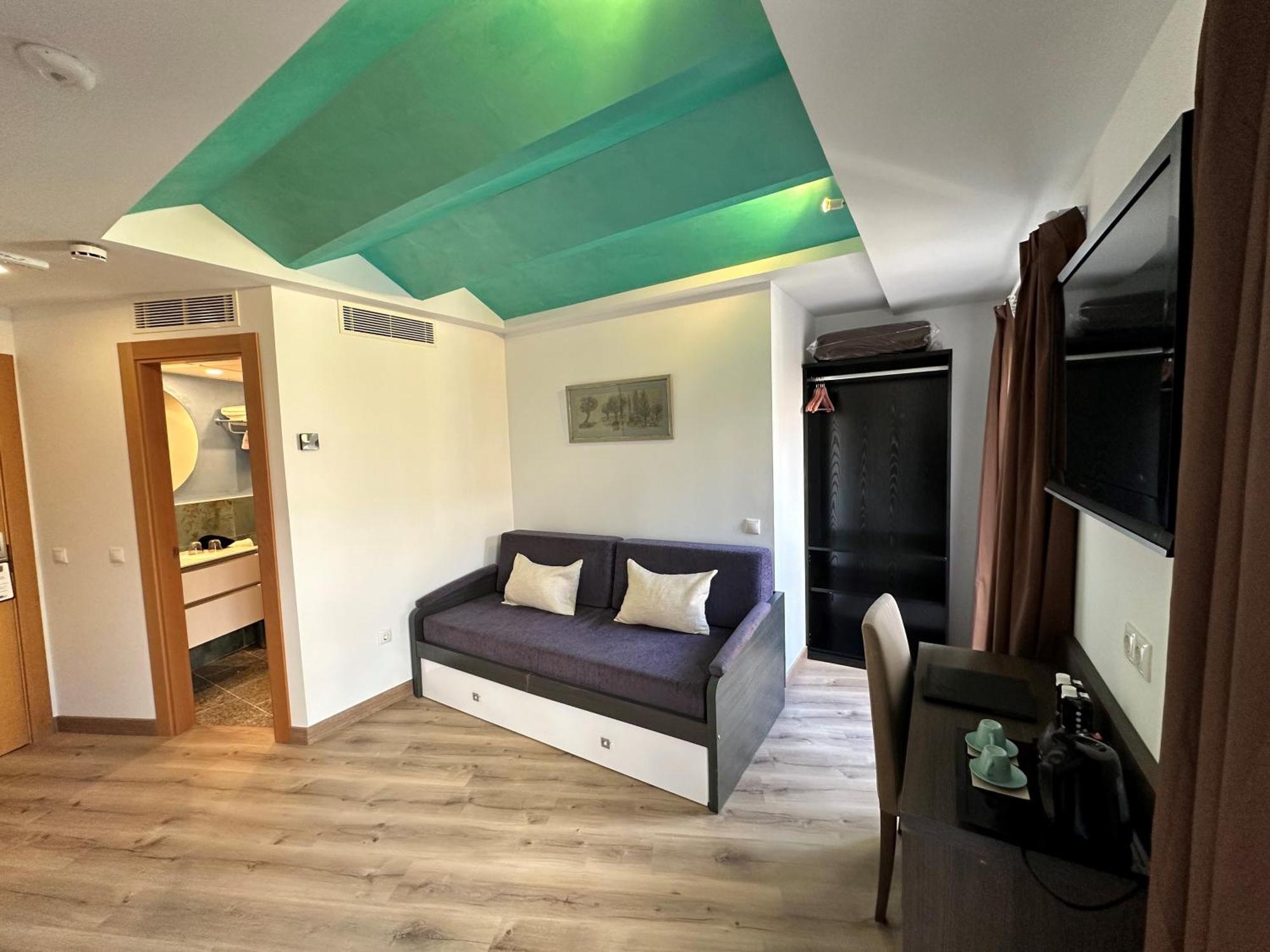 Antidoto Rooms Zocodover Check-In On Line Toledo Eksteriør bilde